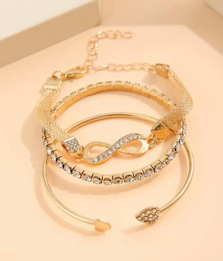Rhinestone Heart Infinity Bracelet Set