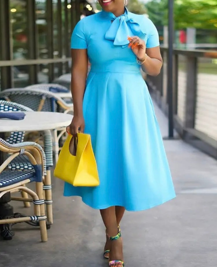 Tied Detail Ruched Short Sleeve Casual Dress