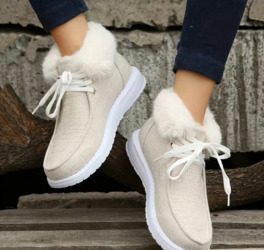 Fluffy canvas shoes