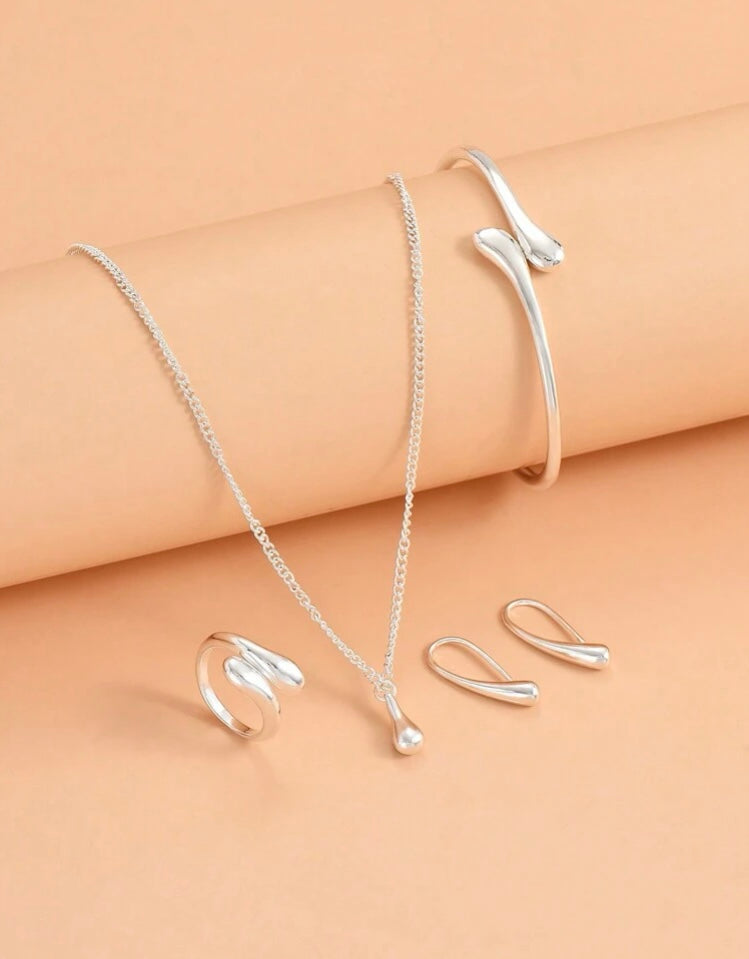 Mary Elegant Jewelry Set