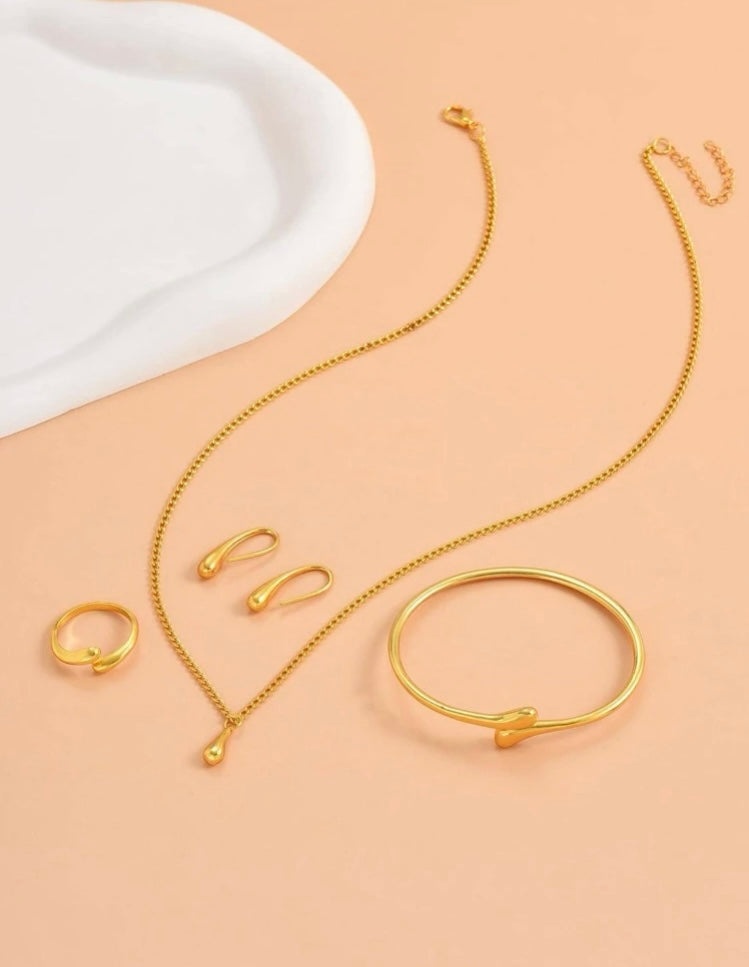 Mary Elegant Jewelry Set