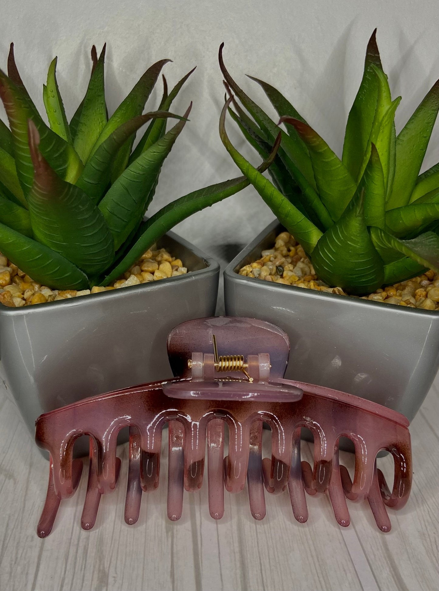 Glossy Spotted Claw Clips